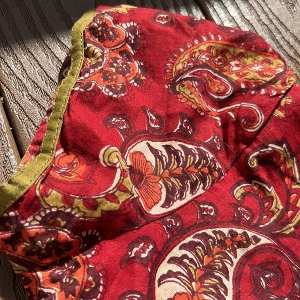 Cute red paisley boho top - Picture 4 of 6